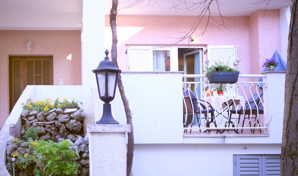 Apartment Andrea Baška Voda المظهر الخارجي الصورة